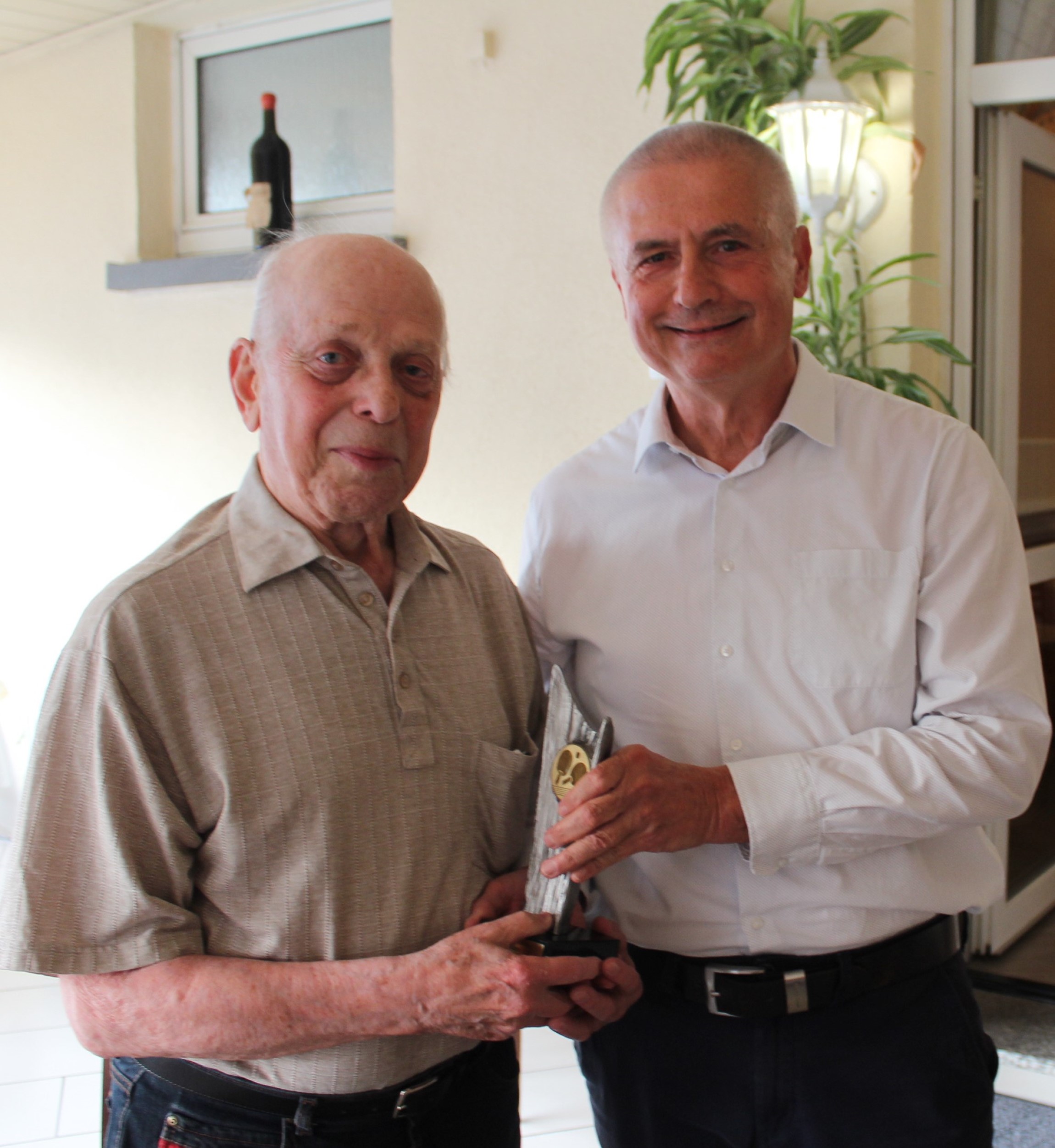 Generalversammlung: Herman Siegel unfassbare 75 Jahre dabei – Roland Wolff tritt kürzer